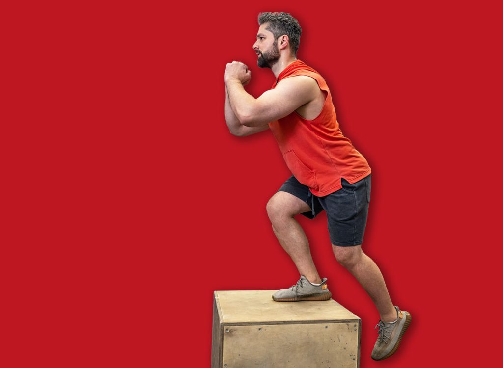 Restore Thigh Muscle After 55: 4 Morning Exercises