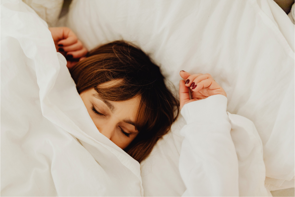 The Science of Why Hot Nights Wreck Your Sl