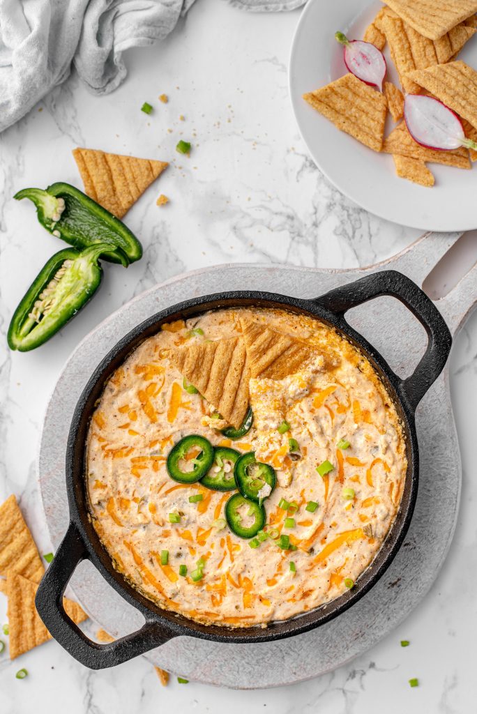 High-protein queso dip - Diet Doctor