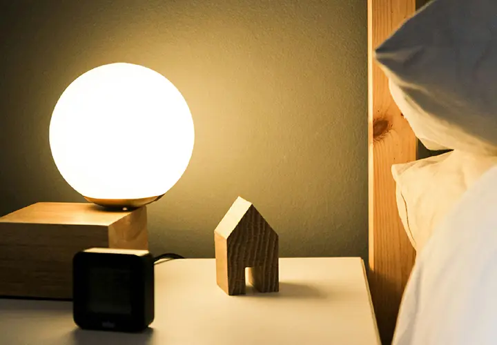 Best Time to Sleep and Wake Up, According to Research Best time to sleep and wake up for a healthy sleep schedule